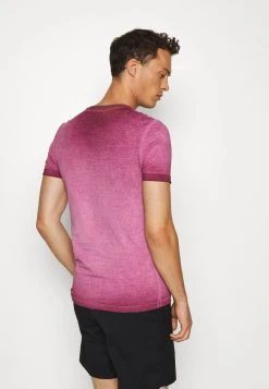 Pier One Qualité garantie 100% T-shirt basique t-shirts col en v homme -VêtementsElite Boutique 7a933eaab1f741b4b5da8f59499a5aa8