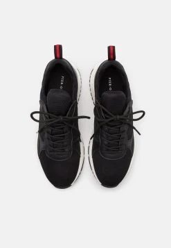 Prix Favorable Pier One UNISEX - Baskets basses baskets & sneakers rond -VêtementsElite Boutique 7b4e6701f8fa4f62b8488bcda8bd464b