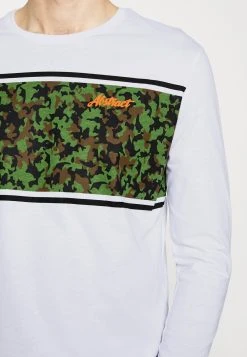 Prix Raisonnable Pier One T-shirt à manches longues t-shirts col rond homme -VêtementsElite Boutique 7c11840ef382426b8f8cabb0f224a378