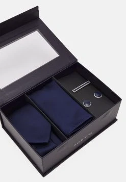 Pier One Bas Prix SET - Mouchoir de poche pochettes de costume couleur unie homme -VêtementsElite Boutique 7e1a852c2e8e4bccae434783e7d1e50c