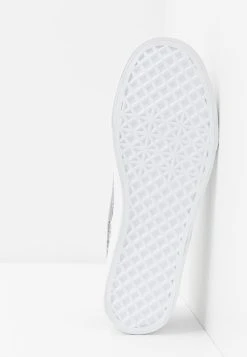 Pier One Prix Cassé UNISEX - Mocassins mocassins et loafers rond -VêtementsElite Boutique 801734fbe4ca499184f051dc4fb1e030