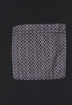 Pier One Prix Malin T-shirt imprimé t-shirts col rond homme 13 Pier One Prix Malin T-shirt imprimé t-shirts col rond homme -VêtementsElite Boutique 813c1da9ea304767addb1af992cc0f89