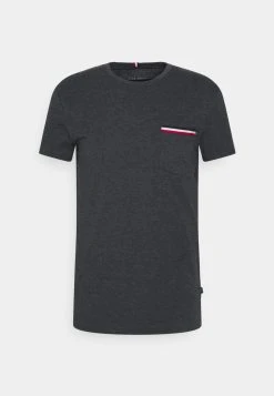 Pier One T-shirt basique Prix Abordable t-shirts & polos col rond homme 16 Pier One T-shirt basique Prix Abordable t-shirts & polos col rond homme -VêtementsElite Boutique 8192fcfac1604cf2a5852a697e056b1a 3