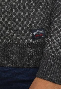En promotion Pier One Pullover pulls & gilets col rond homme -VêtementsElite Boutique 82e9063090f248baab925422fe01468d
