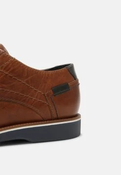 Prix Acceptable Pier One Derbies derbies et richelieus rond homme 13 Prix Acceptable Pier One Derbies derbies et richelieus rond homme -VêtementsElite Boutique 8450ad5c92d0435e86affcc99be5ae34