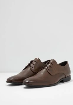 Prix Dégriffé Pier One Derbies & Richelieus derbies et richelieus carré homme -VêtementsElite Boutique 8578058a834b4574a278ecdf3c390802