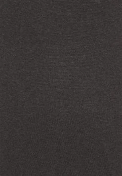 Pier One Prix Dynamité 2 PACK - Pullover pulls et gilets col en v homme -VêtementsElite Boutique 8733383431e1466eab3c27c2e56b22e3