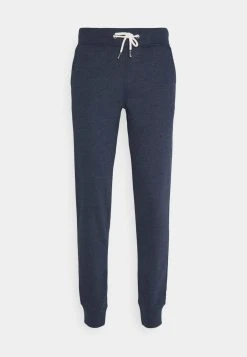Réduction Pier One 2 PACK - Pantalon de survêtement pantalons normale homme -VêtementsElite Boutique 896e513082014338a87e34c6efcdefe7