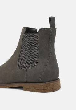 Pier One Bottines - grey Marchandise de première qualité bottes rond homme -VêtementsElite Boutique 8adc3e0b8b2c4ddf8fbad6daba17a5ca