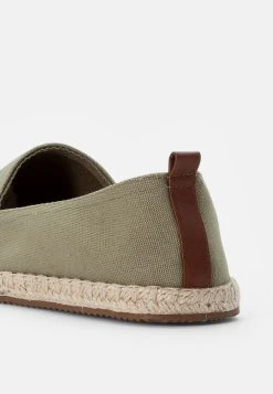 Pier One Prix Favorable RENA ESPADRILLE UNISEX - Espadrilles chaussures basses rond -VêtementsElite Boutique 8b1ef3dce9d344a08d816af96a53324d