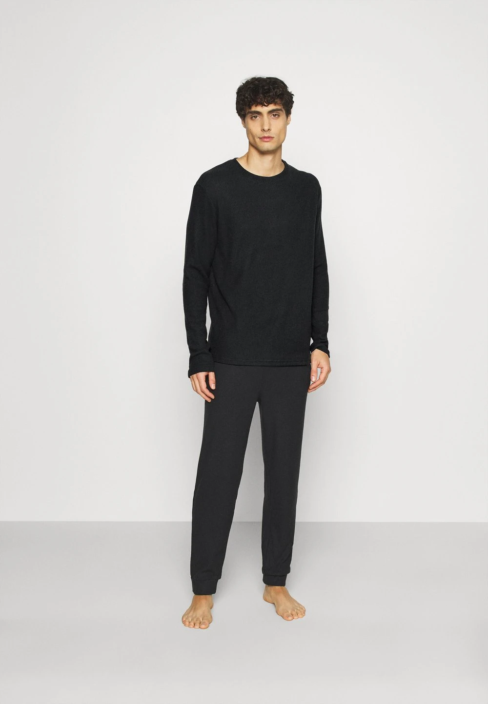 Prix Allégé Pier One RIBBED LOUNGE TOP - Haut de pyjama pyjamas col rond homme 4 Prix Allégé Pier One RIBBED LOUNGE TOP - Haut de pyjama pyjamas col rond homme – Image 2