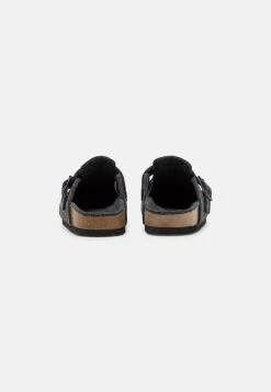 Pier One Prix De Rêve UNISEX - Chaussons sandales rond -VêtementsElite Boutique 8ea11881439944fc9ddfb86b806559d0