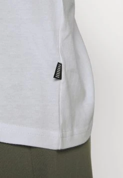 Pier One T-shirt basique Bonne Qualité t-shirts col rond homme -VêtementsElite Boutique 8ebc0a42ec8641ada39deddb5d50c34c