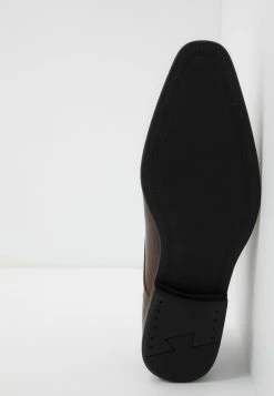 Prix Dégriffé Pier One Derbies & Richelieus derbies et richelieus carré homme -VêtementsElite Boutique 8fe8860d4eb942cf935dd8d8b749f140