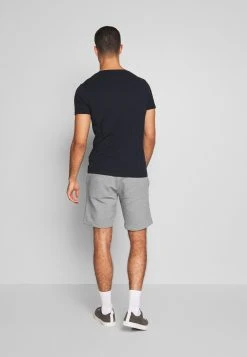 Pier One Short Prix Compétitif shorts normale homme -VêtementsElite Boutique 8ffa36de43ab43a9934d9d52eff5f1a6