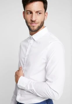 Pier One 2 PACK - Chemise classique Prix Usine costumes & cravates col kent homme 14 Pier One 2 PACK - Chemise classique Prix Usine costumes & cravates col kent homme -VêtementsElite Boutique 904cef72816b425da821170568e562cd