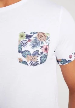 Meilleur Prix Garanti Pier One T-shirt imprimé t-shirts & polos col rond homme -VêtementsElite Boutique 9088338f62174ba2891c9dc176f481e4