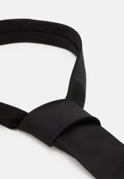 Pier One Qualité Garantie 3 PACK - Cravate cravates et nœuds papillon couleur unie homme -VêtementsElite Boutique 911b1b271dfd4503ad7d167b708e4d81