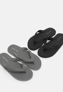 Pier One Prix Ourlé 2 PACK - Tongs sandales et tongs ouvert homme -VêtementsElite Boutique 91a271ab29ec4d5a9f2bfd483b12706f