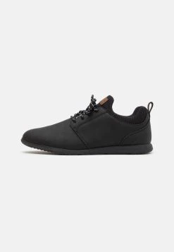 Pier One Rabais UNISEX - Chaussures à lacets derbies et richelieus rond