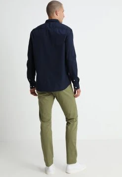 Pier One Chemise Haute Qualité chemises col kent homme -VêtementsElite Boutique 94f0b92db0714e3ba35b1fc927698922