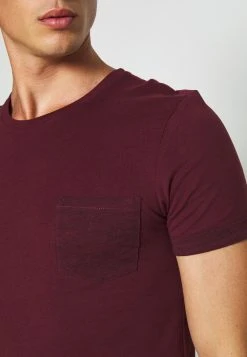 Pier One Prix Sympa T-shirt imprimé t-shirts col rond homme 14 Pier One Prix Sympa T-shirt imprimé t-shirts col rond homme -VêtementsElite Boutique 9562a0c6345d41e58a8db5d8394af7a3