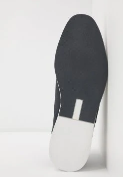 Bonne Qualité Pier One Chaussures à lacets derbies et richelieus rond homme -VêtementsElite Boutique 95ac841c7f5543e9908efa8219386f52