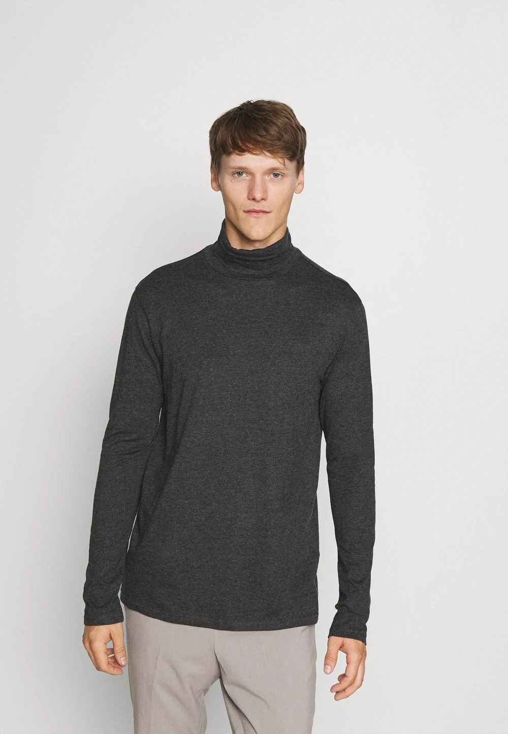 Pier One 3 PACK - T-shirt à manches longues Soldes En Ligne t-shirts & polos col roulé homme 6 Pier One 3 PACK - T-shirt à manches longues Soldes En Ligne t-shirts & polos col roulé homme – Image 4