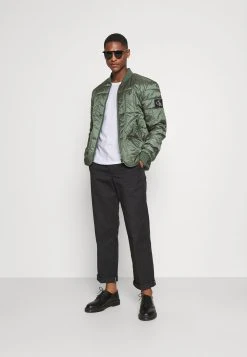 Pier One T-shirt imprimé Prix Cassé t-shirts col rond homme -VêtementsElite Boutique 96f14541879549959b36621144c3520a