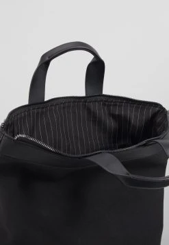 Prix Équitable Pier One UNISEX - Sac à dos sacs compartiment pour téléphone portable 11 Prix Équitable Pier One UNISEX - Sac à dos sacs compartiment pour téléphone portable -VêtementsElite Boutique 97a14564f960490a817611053ade9f36