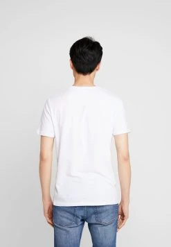 Pier One Prix Sympa T-shirt imprimé t-shirts & polos col rond homme 11 Pier One Prix Sympa T-shirt imprimé t-shirts & polos col rond homme -VêtementsElite Boutique 987c815c1a3341e88b39edd0b7611abf