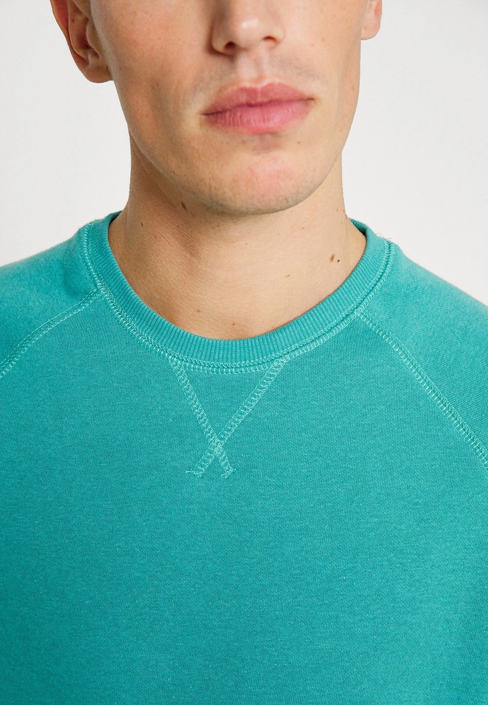 Pier One Prix Aimable 3 PACK - Sweatshirt pulls et gilets col rond homme 10 Pier One Prix Aimable 3 PACK - Sweatshirt pulls et gilets col rond homme – Image 8