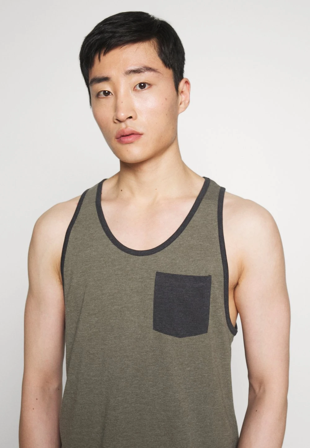 Excellente qualité Pier One Débardeur t-shirts & polos encolure large ronde homme 6 Excellente qualité Pier One Débardeur t-shirts & polos encolure large ronde homme – Image 4