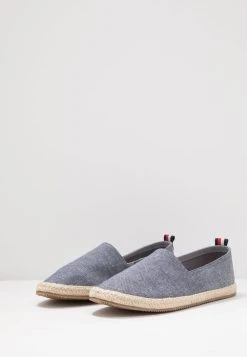 Pier One 50% Off De Vente UNISEX - Espadrilles chaussures basses rond -VêtementsElite Boutique 9c452bf85d2245228fd5d64ea90088c5