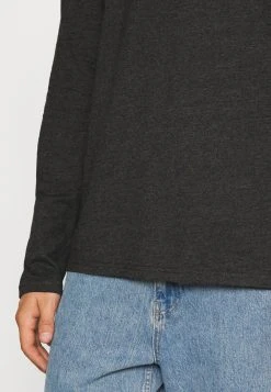 Prix Incroyables Pier One 3 PACK - T-shirt à manches longues t-shirts & polos col roulé homme 18 Prix Incroyables Pier One 3 PACK - T-shirt à manches longues t-shirts & polos col roulé homme -VêtementsElite Boutique 9d4c05e029fe44f8878218aed2392bb5