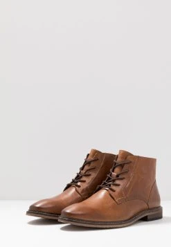 Pier One Bottines Prix Équitable boots et bottes rond homme 10 Pier One Bottines Prix Équitable boots et bottes rond homme -VêtementsElite Boutique a26f75aab7c5459fb4081f0be3b55efa