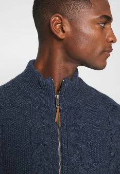 Prix Affortable Pier One Gilet pulls et gilets col montant homme 12 Prix Affortable Pier One Gilet pulls et gilets col montant homme -VêtementsElite Boutique a38997ba40a1434f804f5e411b353d5d