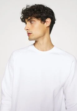 Qualité Excellente Pier One 2er Pack CREW NECK - Sweatshirt sweats & hoodies col rond homme 21 Qualité Excellente Pier One 2er Pack CREW NECK - Sweatshirt sweats & hoodies col rond homme -VêtementsElite Boutique a5485bef5ad44f4282ce09e954d19f56