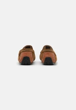 Prix Exclusifs Pier One Mocassins chaussures basses rond homme -VêtementsElite Boutique a57a05fa26c140838890311789085e37