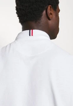 Pier One Polo Meilleure qualité t-shirts col polo homme 15 Pier One Polo Meilleure qualité t-shirts col polo homme -VêtementsElite Boutique a5cdb3c738154df3aacccd2c895fbaf7