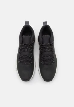 Promos Pier One Baskets basses baskets & sneakers rond homme -VêtementsElite Boutique a68b32bdbd4b455fa6609289411f45f2