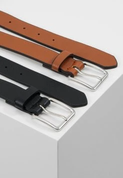 Prix Incroyables Pier One UNISEX 2 PACK - Ceinture ceintures couleur unie homme 9 Prix Incroyables Pier One UNISEX 2 PACK - Ceinture ceintures couleur unie homme -VêtementsElite Boutique a7d48eb6a19841c2aae20ed8cfc57e14