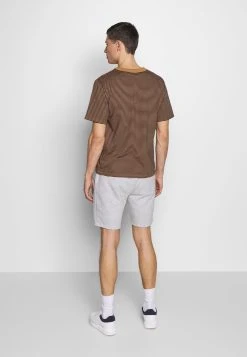 Pier One 2 PACK - Short - light grey /black Qualité garantie 100% pantalons normale homme -VêtementsElite Boutique a95507bb1b644136a259c68258b032f4