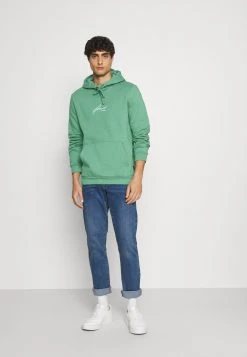 Pier One SCRIPT HOODIE - Sweat à capuche Prix Distinctifs pulls et gilets homme -VêtementsElite Boutique aa981d407c3c4b66a1ab7058047c1b76