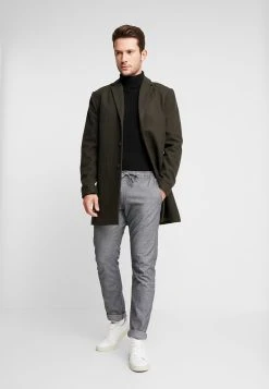 Pier One Pullover Prix Cassé pulls et gilets col roulé homme -VêtementsElite Boutique aaebf0db673a4524b5fd7af14ddc1a7c