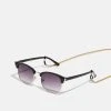 Pier One Soldes CHAIN UNISEX SET - Lunettes de soleil trapèze -VêtementsElite Boutique ac76d88a568e463eae07ecc1f53c3021