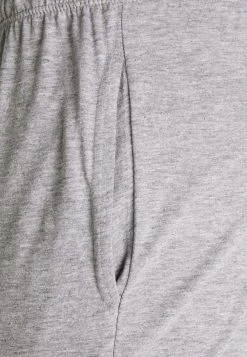 Pier One Remise En Ligne 3 PACK - Bas de pyjama pyjamas normale homme 18 Pier One Remise En Ligne 3 PACK - Bas de pyjama pyjamas normale homme -VêtementsElite Boutique adbcb08bd3ac461288f51f2b12eb38e1