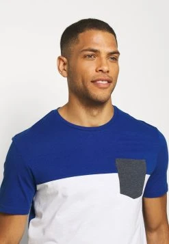 Pier One Prix Légers T-shirt imprimé t-shirts col rond homme 13 Pier One Prix Légers T-shirt imprimé t-shirts col rond homme -VêtementsElite Boutique ae57cdd88b054c2dad82443d003102dc