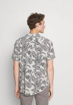 Pier One Chemise Qualité Excellente chemises col revers homme -VêtementsElite Boutique af54928903944ee68dd7cd5d13ff1bb3