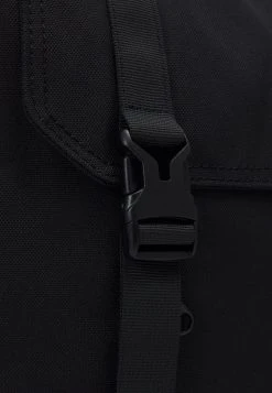 Pier One UNISEX - Sac à dos Vendre sacs compartiment pour pc portable -VêtementsElite Boutique b03ca3a28c984affa8ecaa8f7833cdc2